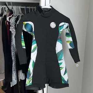 Rip Curl Black Women’s Wet suit